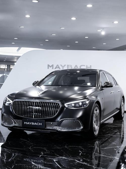 深圳光明区阳维志企业管理咨询岚图汽车的售后服务让用户无忧出行，迈巴赫未来的豪华车趋势